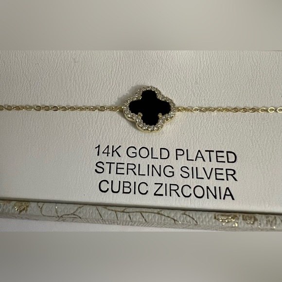 New Rachel Zoe 14K Gold Plated 4 Leaf Cubic Zirconia Black & Gold Bracel… - Picture 10 of 16
